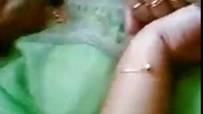 विकृत फुल सेक्सी मूवी एचडी के साथ सुंदर tranny Renata आदमी