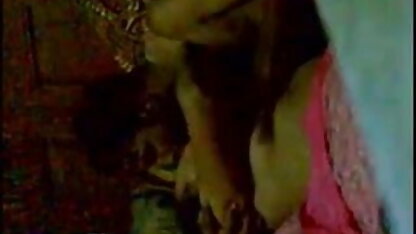 मेगा मुर्गा गर्म सेक्सी वीडियो मूवी फुल एचडी भौंरा में