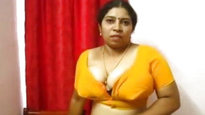 चूसनी हिंदी बीएफ फुल मूवी एचडी clamps!