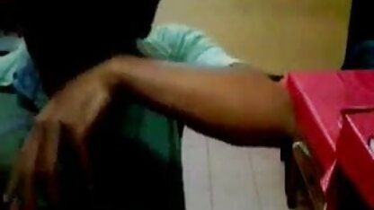 फुटबॉल चूसने वाला एक्स एक्स एक्स फुल सेक्सी मूवी कंडोम handjob