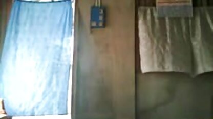 ब्लैक सफेद पोशाक (भाग ब्लू सेक्सी फुल मूवी 2)